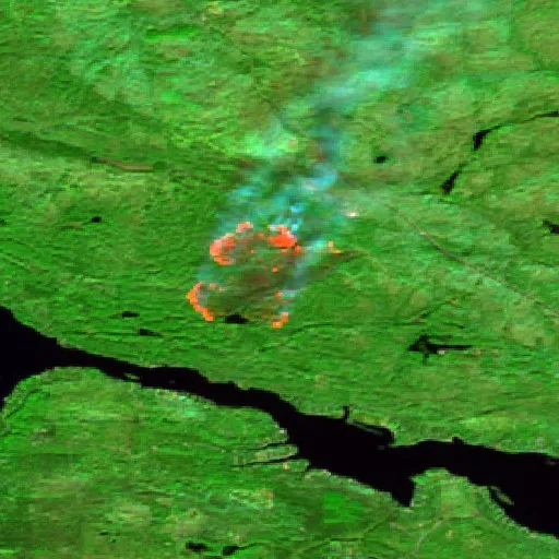 Ridge Fire (Michigan) — Sentinel-2 SWIR (fuego)