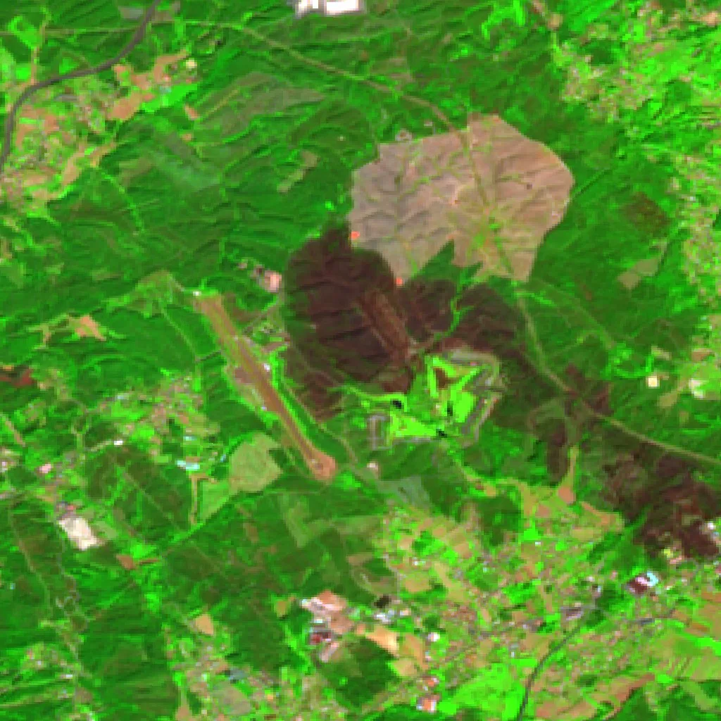 Wildfire near Água Longa — Sentinel-2 SWIR (fuego)