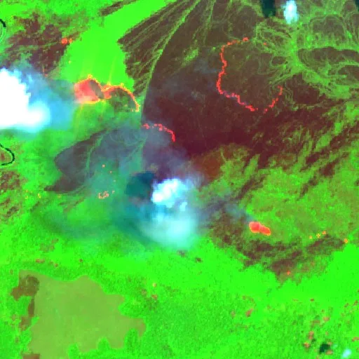 Incendio cerca de Angoram Village (12 oct · NE) — Sentinel-2 SWIR (fuego)