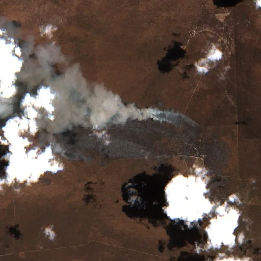 Wildfire near Assunção do Piauí — Sentinel-2 true color