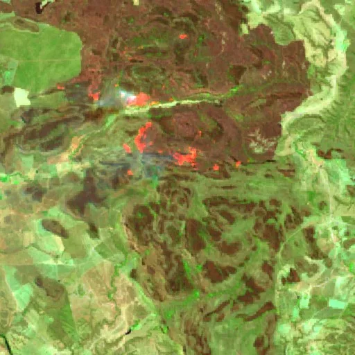 Wildfire near Aurora do Tocantins — Sentinel-2 SWIR (fuego)