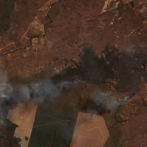 Incendio cerca de Barreiras (30 ago · N) — Sentinel-2 true color