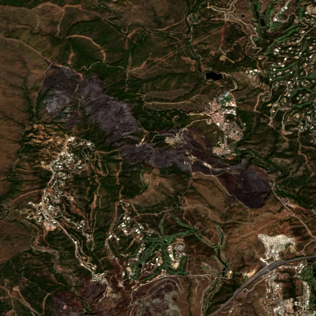 Wildfire near Benahavís — Sentinel-2 true color