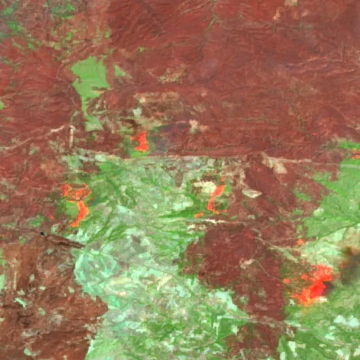 Incendio cerca de Bordj Oukhris — Sentinel-2 SWIR (fuego)