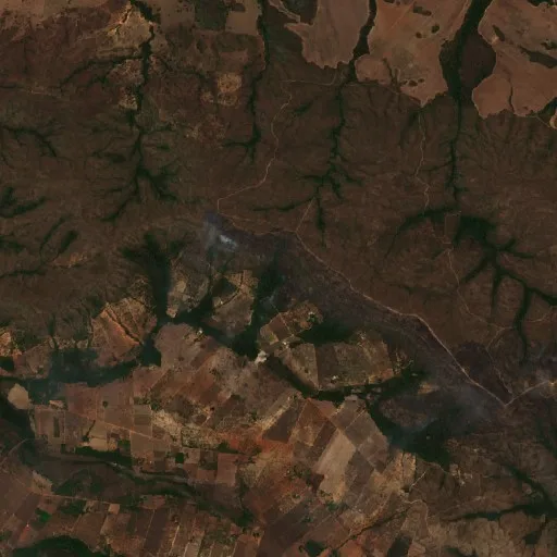 Wildfire near Brazlândia — Sentinel-2 true color