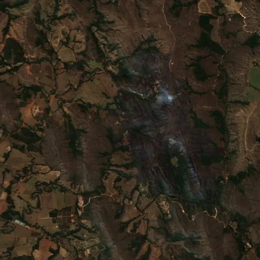 Wildfire near Capitólio — Sentinel-2 true color