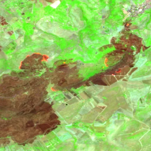 Wildfire near Carlentini (Jul 22) — Sentinel-2 SWIR (fuego)
