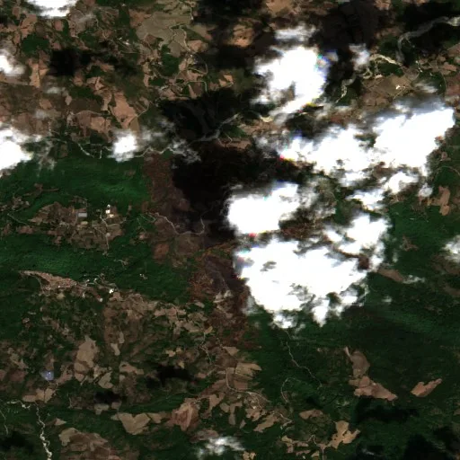Wildfire near Carpineto Sinello — Sentinel-2 true color