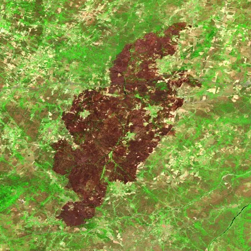 Incendio cerca de Cerdeira (27 jul · NE) — Sentinel-2 SWIR (fuego)