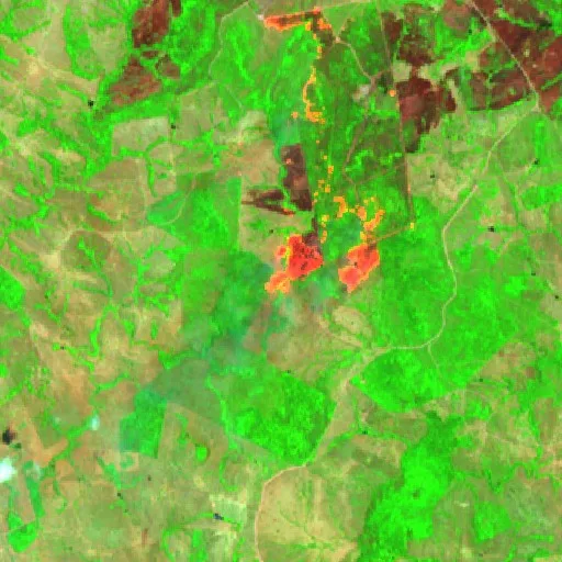 Wildfire near Colméia — Sentinel-2 SWIR (fuego)