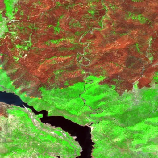 Incendio cerca de District of Taher (28 ago · SW) — Sentinel-2 SWIR (fuego)