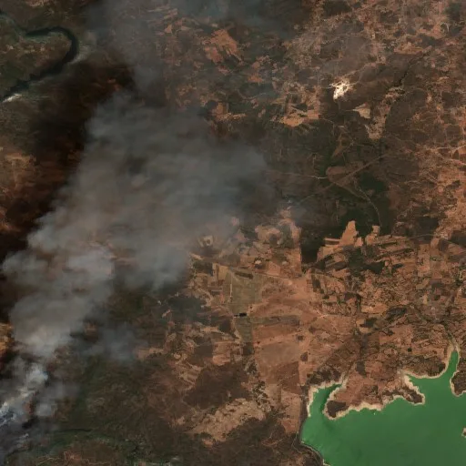 Incendio cerca de Fermoselle (29 jul · SW) — Sentinel-2 true color