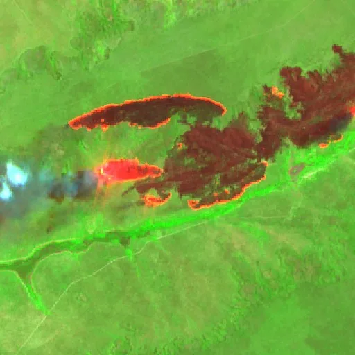 Wildfire near Formosa do Rio Preto (Oct 4) — Sentinel-2 SWIR (fuego)