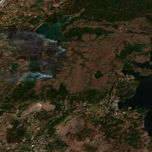 Wildfire near Guri i Zi — Sentinel-2 true color