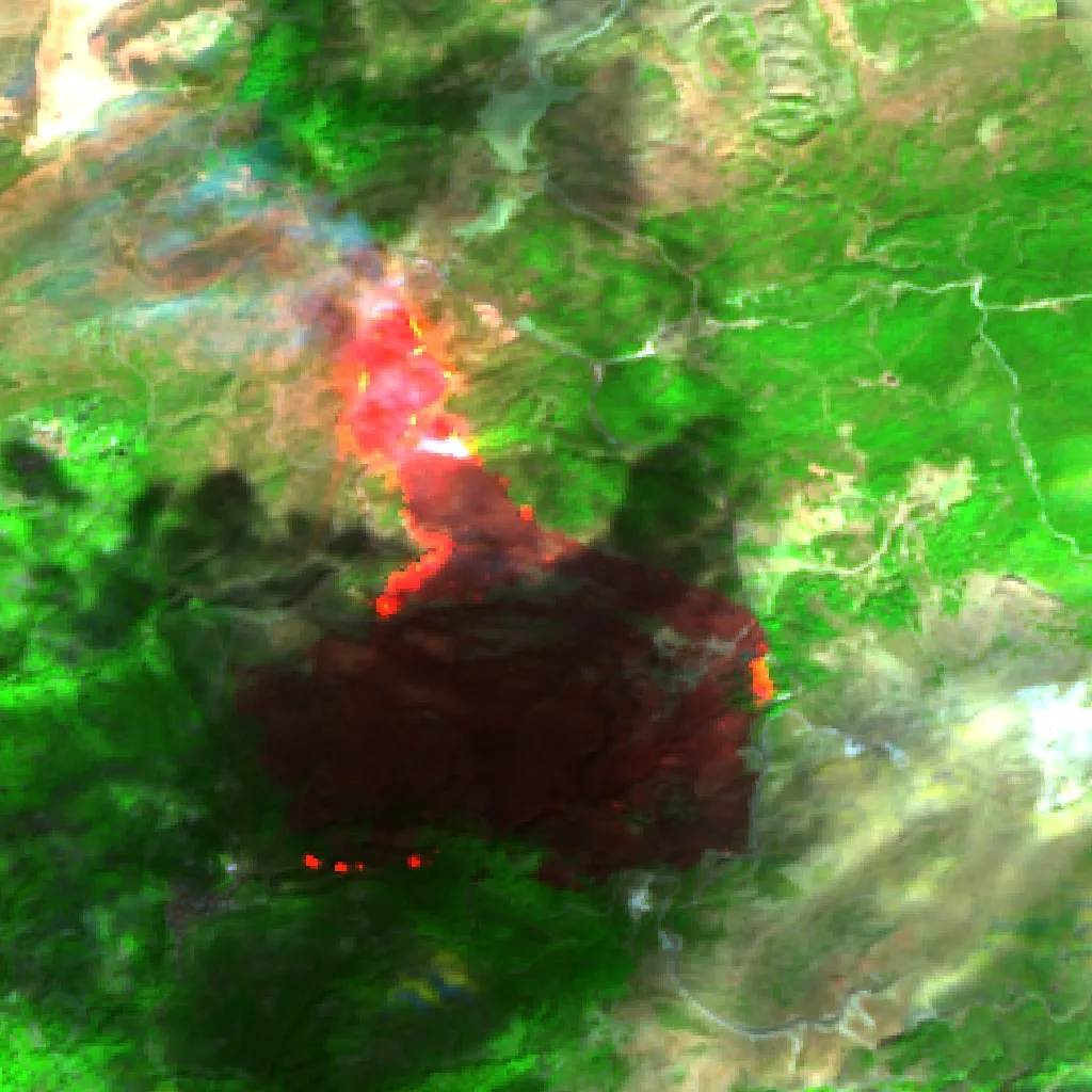 Wildfire near Igualeja (Sep 27) — Sentinel-2 SWIR (fuego)