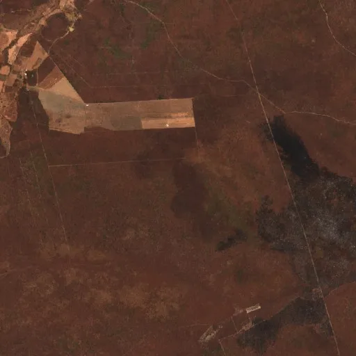 Wildfire near Itaueira (Oct 7) — Sentinel-2 true color