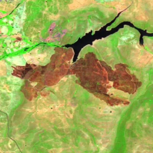 Wildfire near Jerez de los Caballeros (ES) — Sentinel-2 SWIR (fuego)