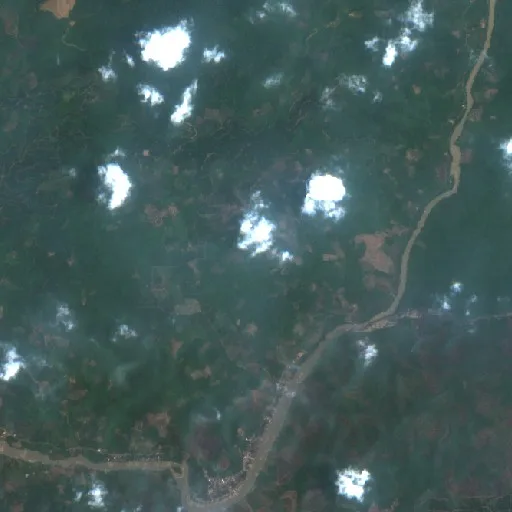 Incendio cerca de Kenyau (5 oct) — Sentinel-2 true color