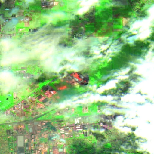 Incendio cerca de Krasnodar — Sentinel-2 SWIR (fuego)