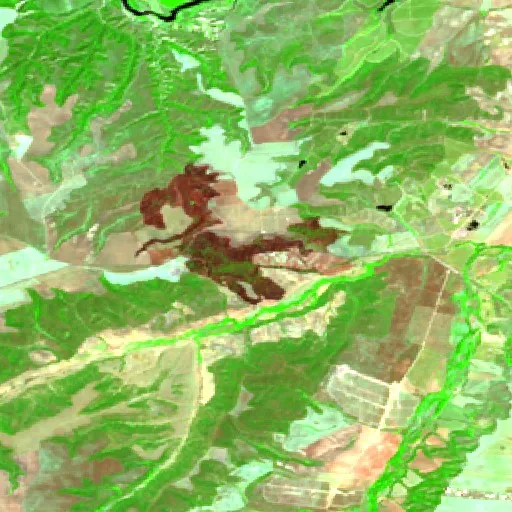 Wildfire near La Pueblanueva — Sentinel-2 SWIR (fuego)