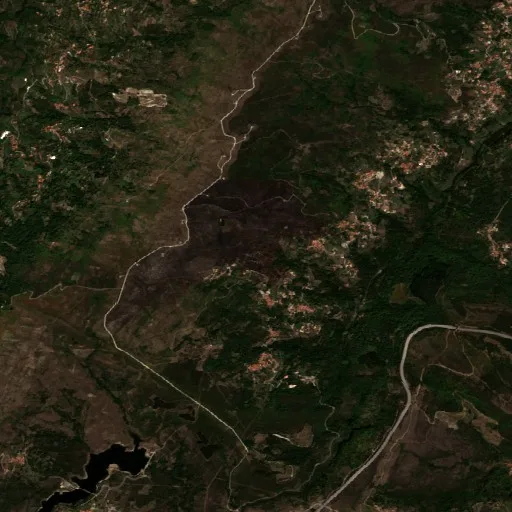 Wildfire near Lamego — Sentinel-2 true color