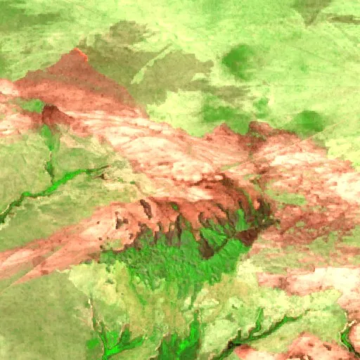 Wildfire near Lizarda (Aug 18 · W) — Sentinel-2 SWIR (fuego)