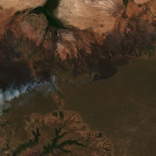 Wildfire near Lizarda (Sep 20) — Sentinel-2 true color