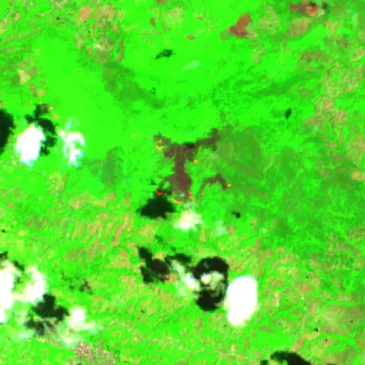 Wildfire near Loma de Cabrera — Sentinel-2 SWIR (fuego)