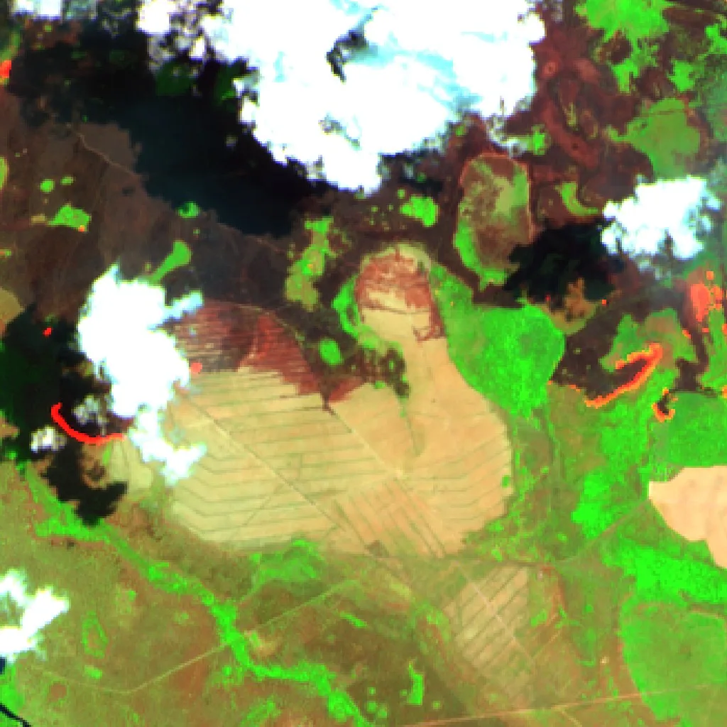 Wildfire near Luciara (Oct 1) — Sentinel-2 SWIR (fuego)