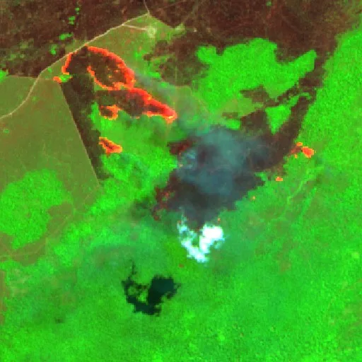 Incendio cerca de Lúcio da Luz (31 ago) — Sentinel-2 SWIR (fuego)