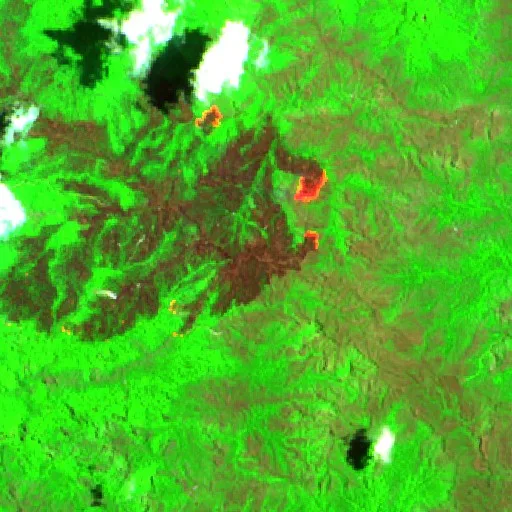 Incendio cerca de Maluku Barat Daya — Sentinel-2 SWIR (fuego)