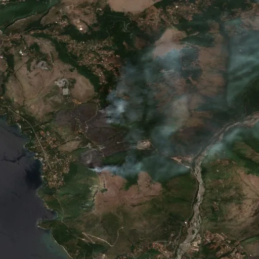 Wildfire near Maratea — Sentinel-2 true color