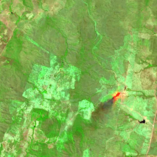Wildfire near Minaçu — Sentinel-2 SWIR (fuego)