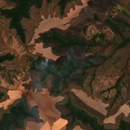Wildfire near Monte do Carmo — Sentinel-2 true color