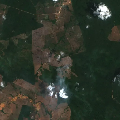 Incendio cerca de Nita (24 oct) — Sentinel-2 true color