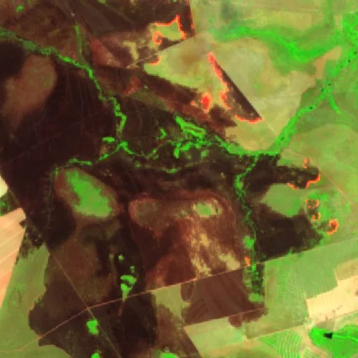 Incendio cerca de Nova Nazaré (6 sep) — Sentinel-2 SWIR (fuego)