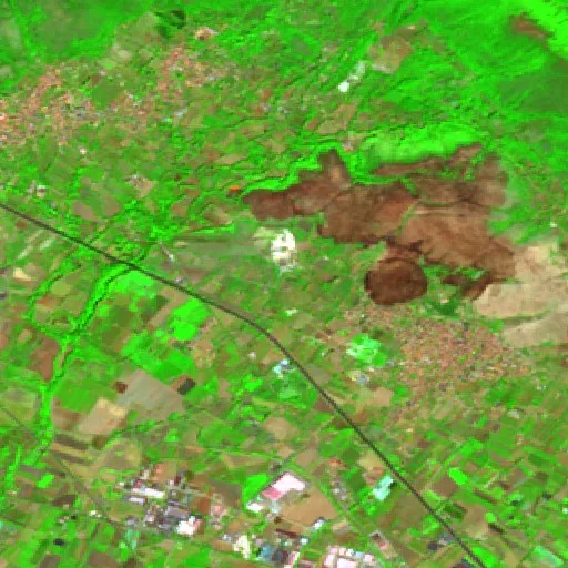 Incendio cerca de Pignataro Maggiore — Sentinel-2 SWIR (fuego)