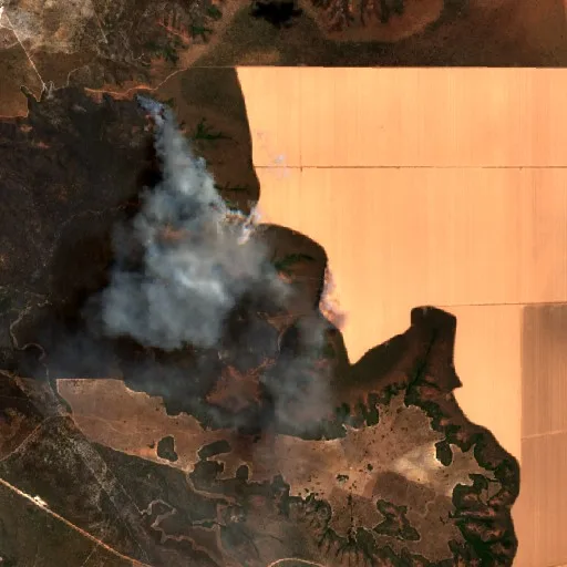 Incendio cerca de Posse (30 sep) — Sentinel-2 true color