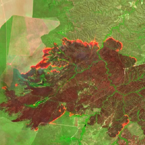 Wildfire near Riachão das Neves (Sep 7) — Sentinel-2 SWIR (fuego)