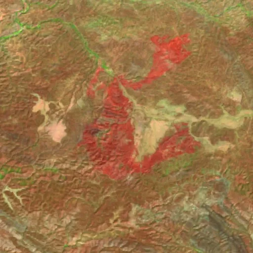 Incendio cerca de San Vicente (21 ago) — Sentinel-2 SWIR (fuego)