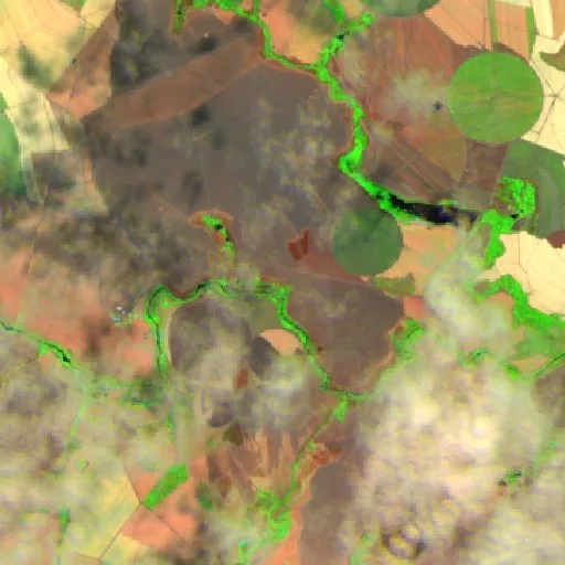 Wildfire near Santa Helena de Goiás (Aug 31) — Sentinel-2 SWIR (fuego)