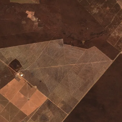 Wildfire near Santa Rita de Cássia (Aug 25) — Sentinel-2 true color