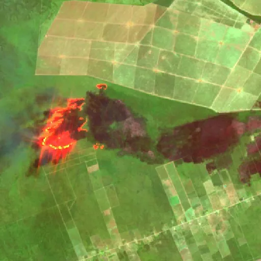 Wildfire near Santa Rita de Cássia (Aug 10) — Sentinel-2 SWIR (fuego)