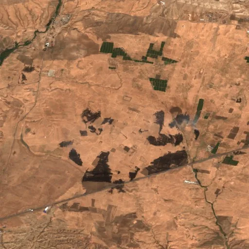 Wildfire near Sīnah — Sentinel-2 true color