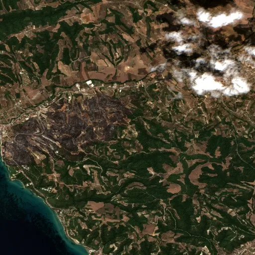 Incendio cerca de Siviri, Halkidiki — Sentinel-2 true color