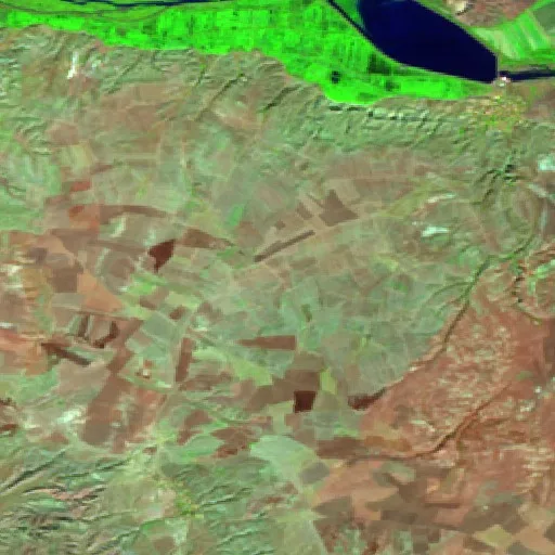 Wildfire near Uğurludağ (Oct 9) — Sentinel-2 SWIR (fuego)