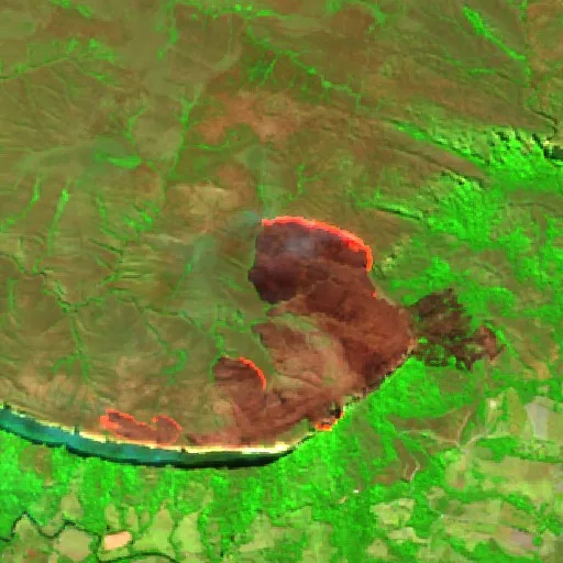 Wildfire near Vargem Bonita — Sentinel-2 SWIR (fuego)