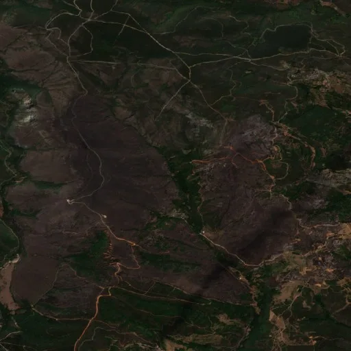 Wildfire near Vega de Espinareda — Sentinel-2 true color