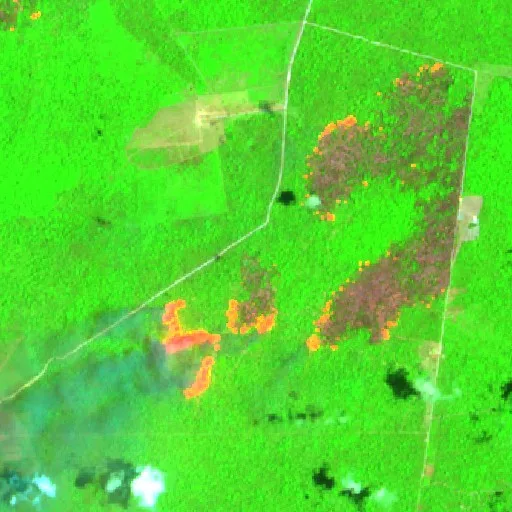 Incendio cerca de Vila de Curuá-Una (12 oct · NE) — Sentinel-2 SWIR (fuego)
