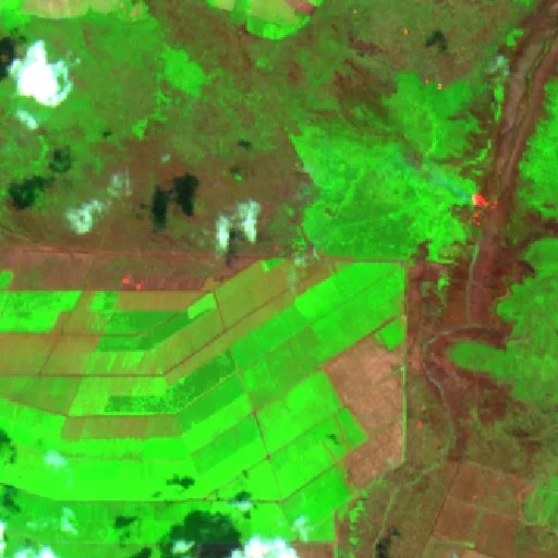 Incendio cerca de Wiralaga Mulya (21 oct · W) — Sentinel-2 SWIR (fuego)